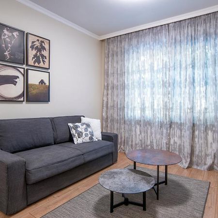 Tina'S 2 Bedroom Top Central Apartment Софія Екстер'єр фото