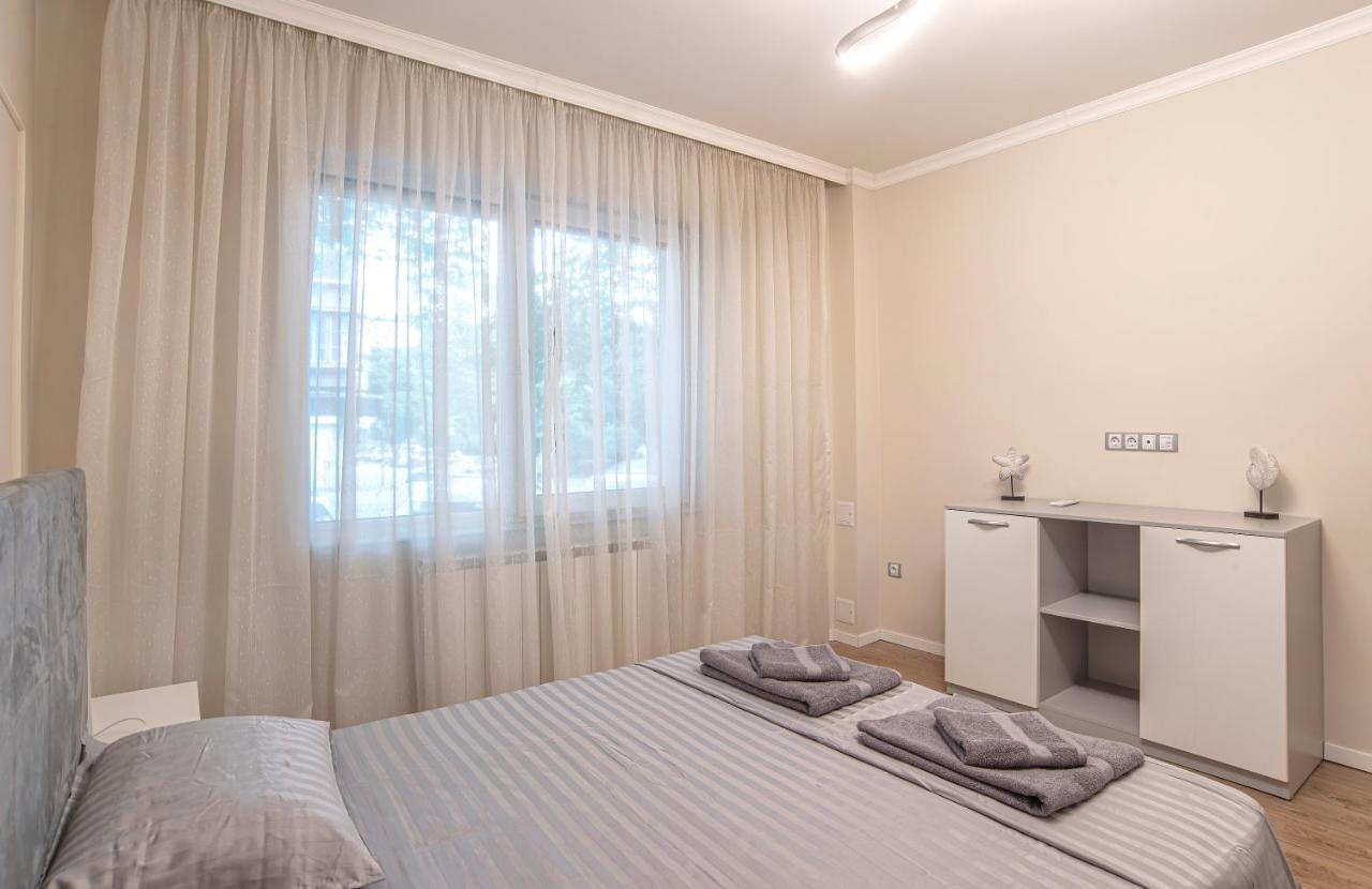 Tina'S 2 Bedroom Top Central Apartment Софія Екстер'єр фото