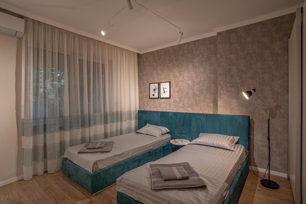 Tina'S 2 Bedroom Top Central Apartment Софія Екстер'єр фото