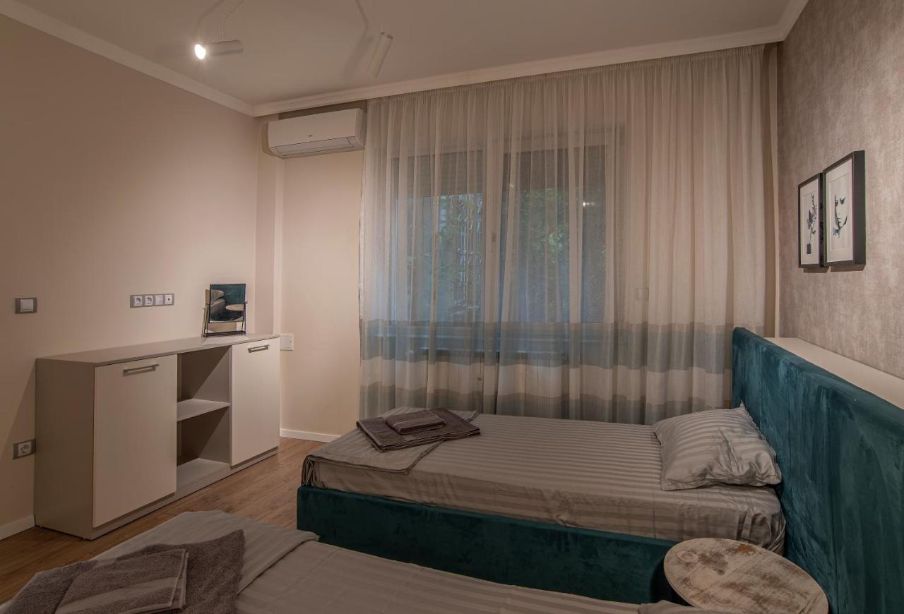 Tina'S 2 Bedroom Top Central Apartment Софія Екстер'єр фото